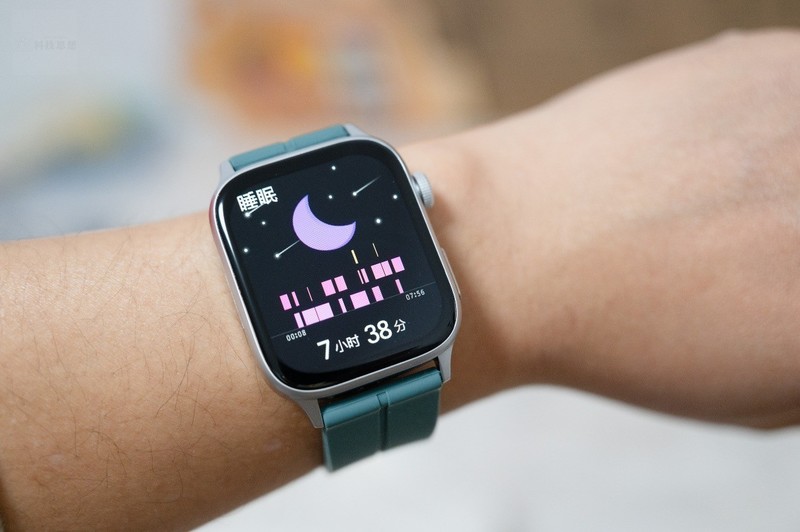 腕上健康顾问，也是生活助手，圆道妙医心电手表