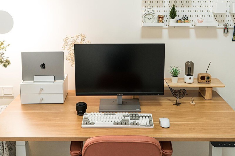 乐歌E5-N智能电动升降桌：电脑桌最佳解决方案就是一步到位