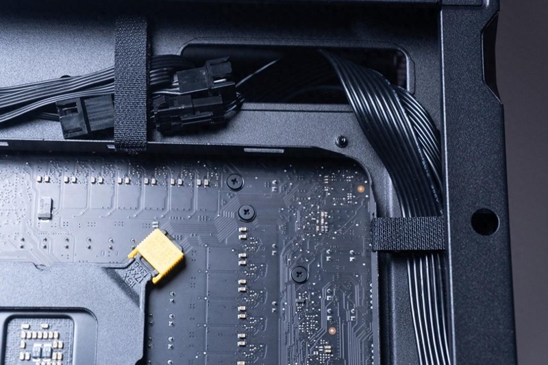 最便宜模块机箱！骨伽乘风机箱发布，500元价位散热模块机箱王者