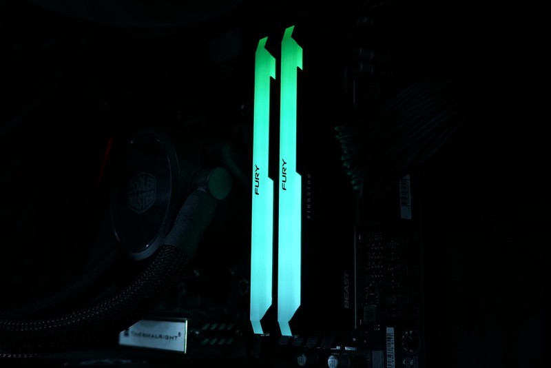给AM4平台扩容升级，金士顿FURY Beast RGB DDR4-3733MHz使用体验