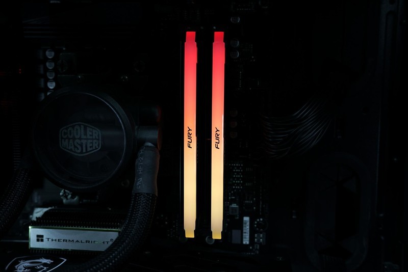 给AM4平台扩容升级，金士顿FURY Beast RGB DDR4-3733MHz使用体验