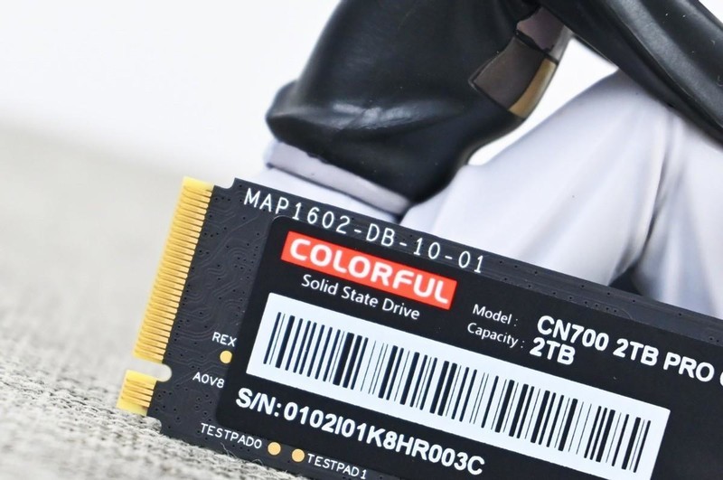 七彩虹CN700 PRO 2TB固态硬盘开箱试玩：PCIE4.0时代经典方案