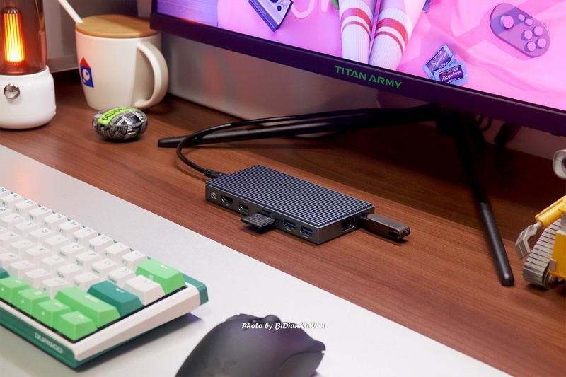 终结U盘的不是PSSD，高速+OTG才是正解，斐数高速U盘给你打个样