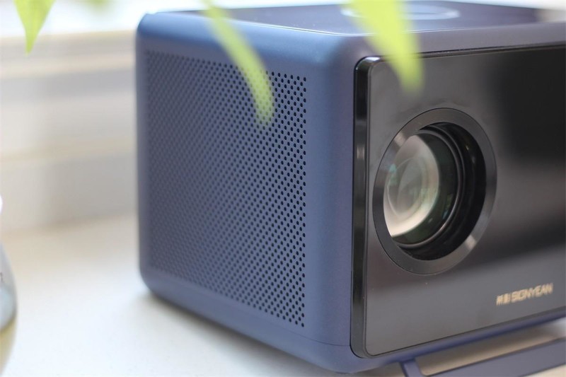 海思芯片+华为生态，高性价比投影仪来袭，希影H9 Max多方面实测