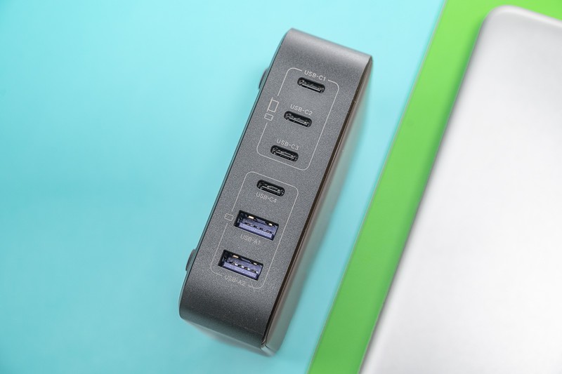 生活要做减法，半职业摄影师谈EDC，绿联200W氮化镓充电器一打六