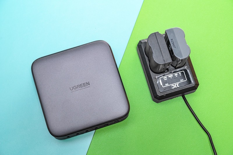 生活要做减法，半职业摄影师谈EDC，绿联200W氮化镓充电器一打六