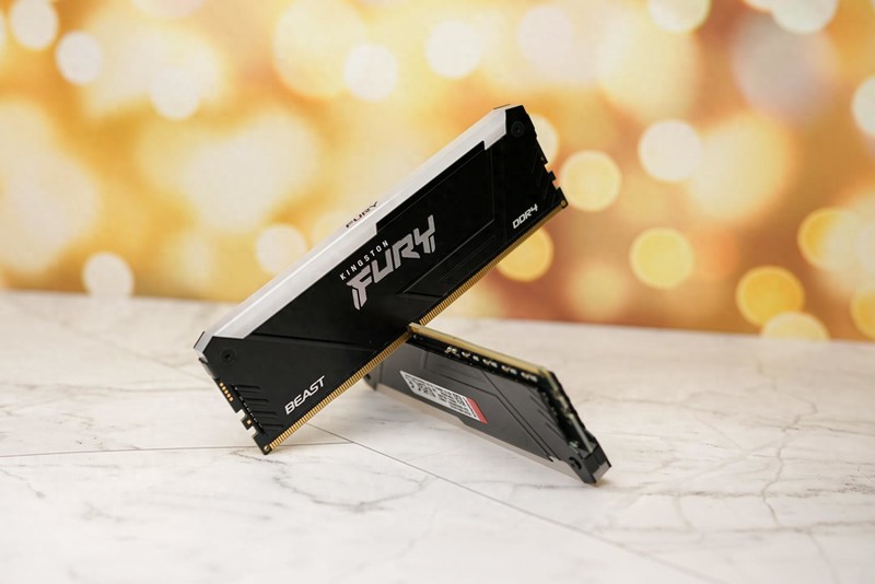 给AM4平台扩容升级，金士顿FURY Beast RGB DDR4-3733MHz使用体验