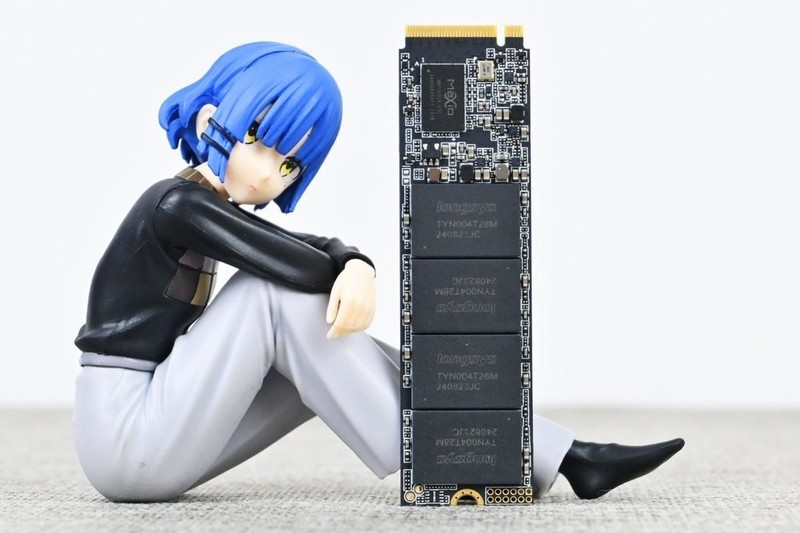 七彩虹CN700 PRO 2TB固态硬盘开箱试玩：PCIE4.0时代经典方案