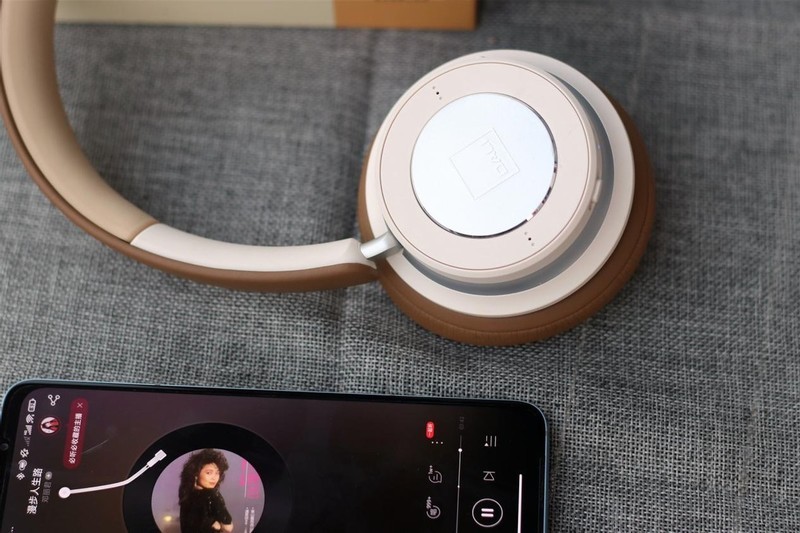 游戏手机也有好音质？搭配达尼IO-6就行，游戏时延表现很棒