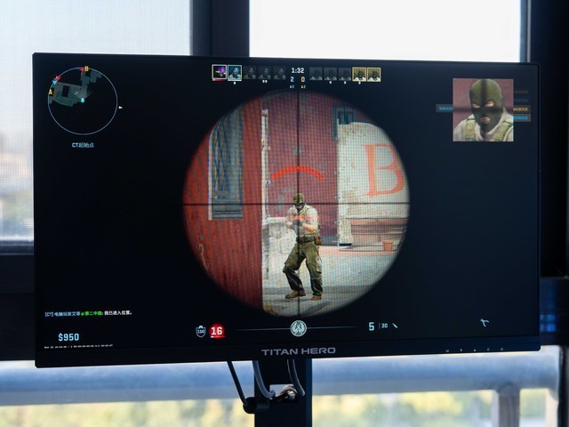 FPS发烧友的全能QD-MiniLED显示器，泰坦军团P245MS晒单