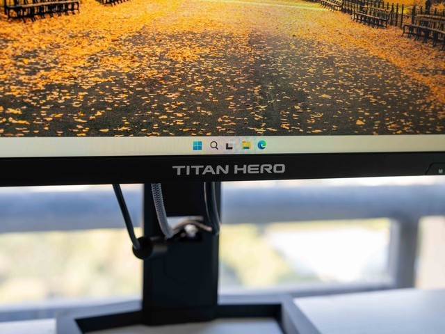 FPS发烧友的全能QD-MiniLED显示器，泰坦军团P245MS晒单