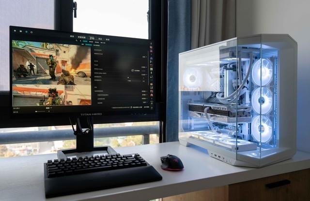 FPS发烧友的全能QD-MiniLED显示器，泰坦军团P245MS晒单