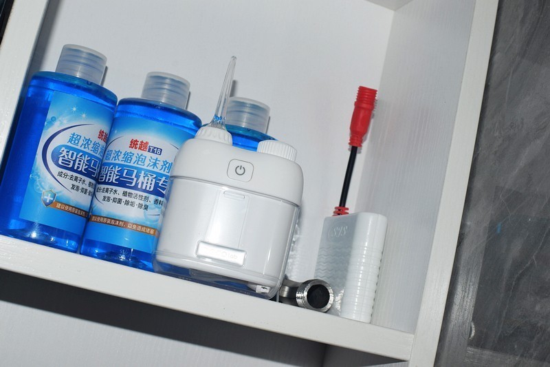 装进口袋的精灵 DOCO MINI口袋冲牙器