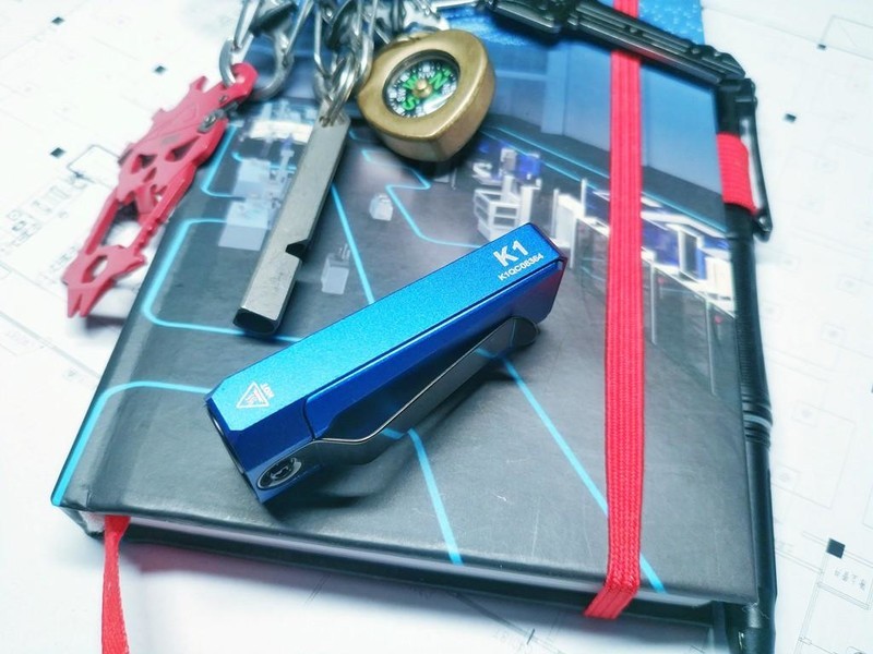 极致便携与强大性能的完美融合：vtiger蔚虎K1迷你EDC钥匙扣手电