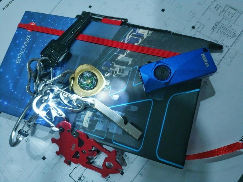 极致便携与强大性能的完美融合：vtiger蔚虎K1迷你EDC钥匙扣手电