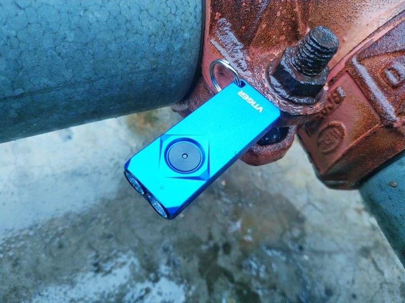 极致便携与强大性能的完美融合：vtiger蔚虎K1迷你EDC钥匙扣手电