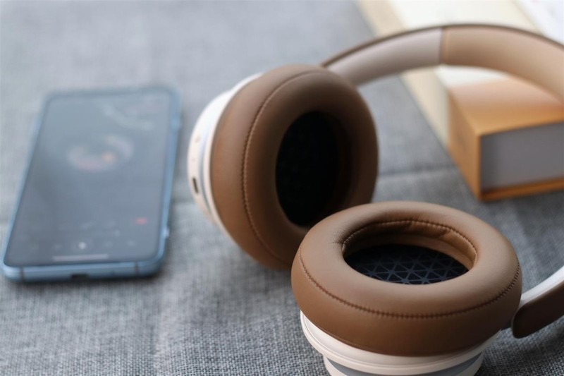 游戏手机也有好音质？搭配达尼IO-6就行，游戏时延表现很棒