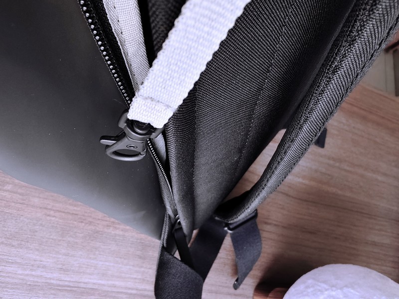 以小见大，简约至上，我可能解锁了自己的本命背包！