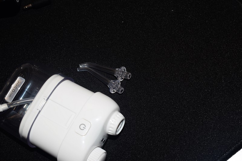 装进口袋的精灵 DOCO MINI口袋冲牙器