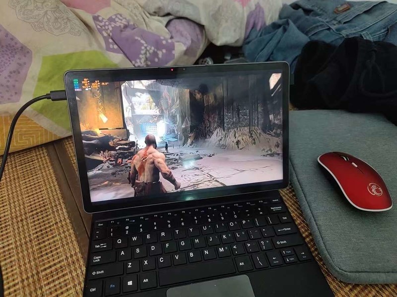 国货之光酷比魔方iWork GT只需要微软Surface8的一半价格同样配置！