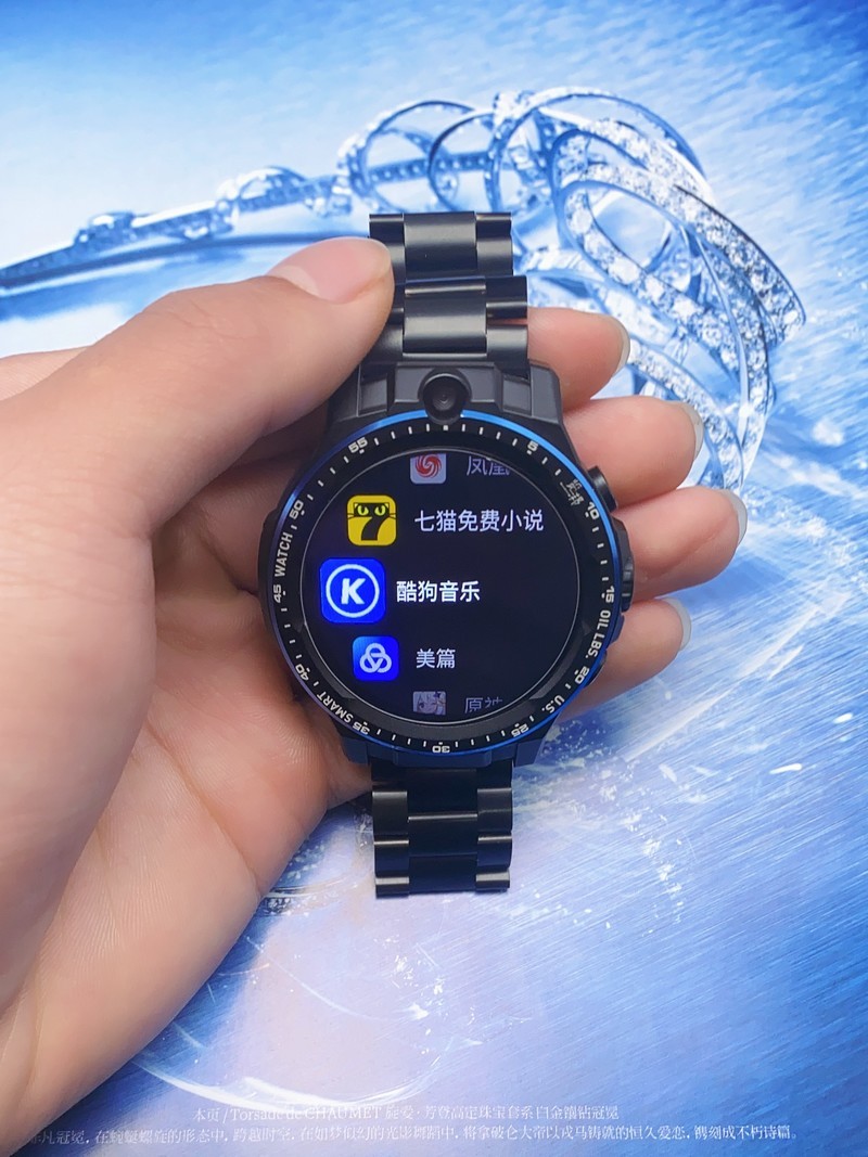 能记录人体的健康和运动还能像手机一样打游戏的智能手表开箱评测