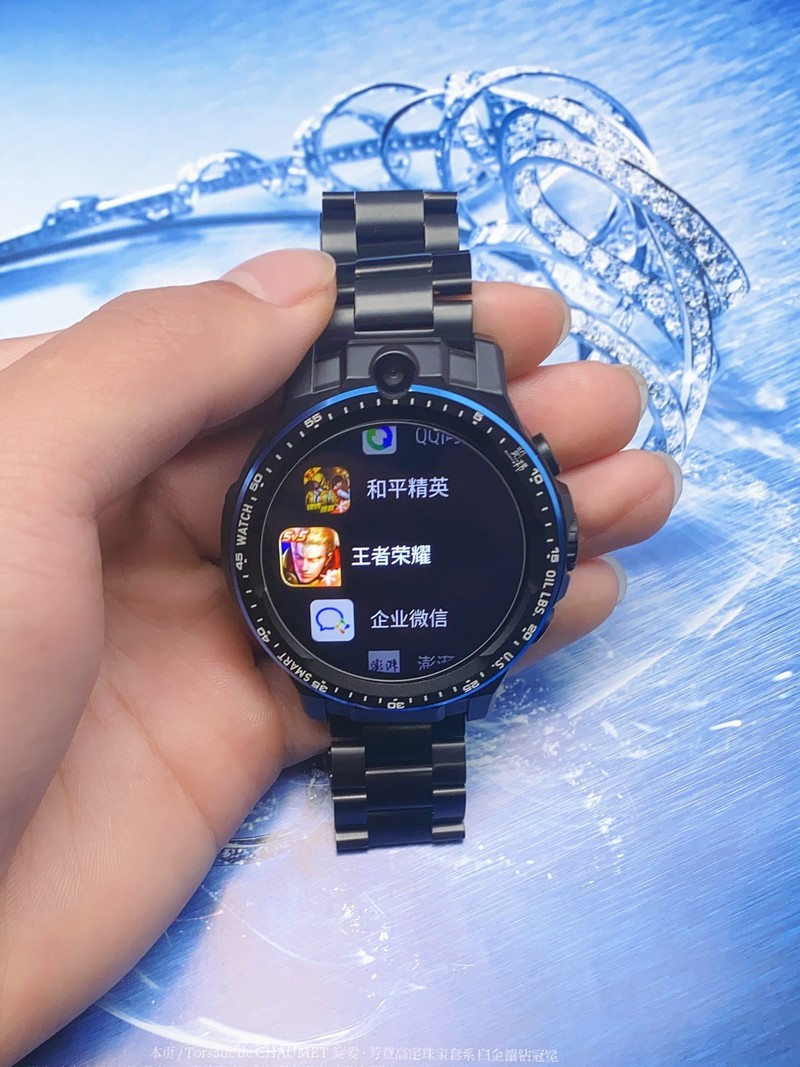 能记录人体的健康和运动还能像手机一样打游戏的智能手表开箱评测