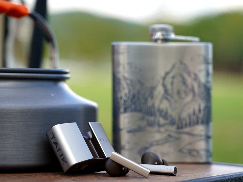 向往自由的风，FIIL X Tank CC Pro2特别联名限定款,铁汉柔情声而不凡