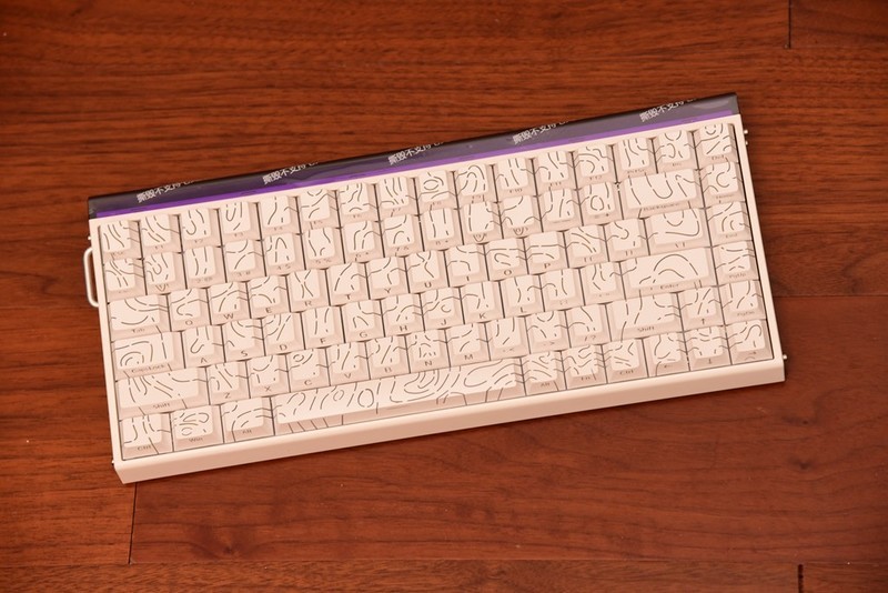 磁轴万变！卫星云图！—狼蛛HERO84HE机械键盘体验