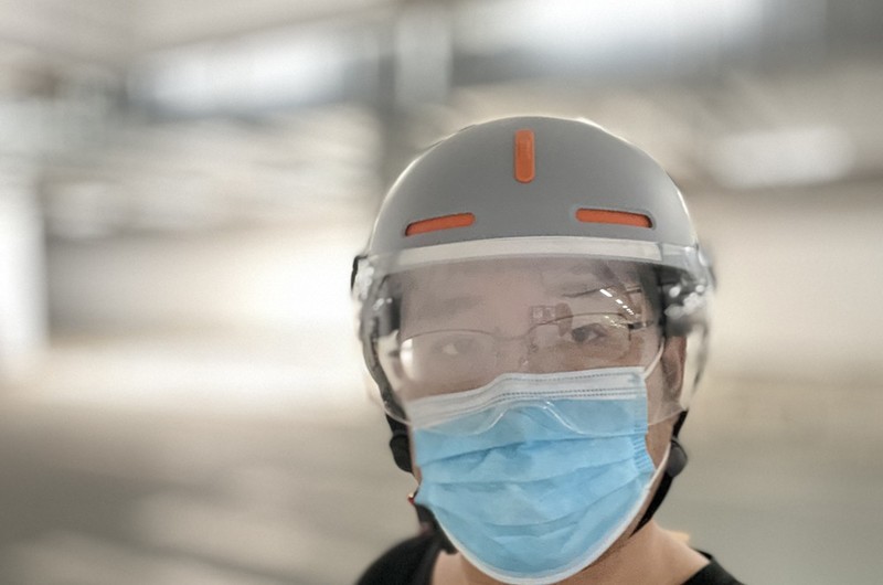 “一盔一带”确保安全出行，?这款?安全头盔销量?火爆?