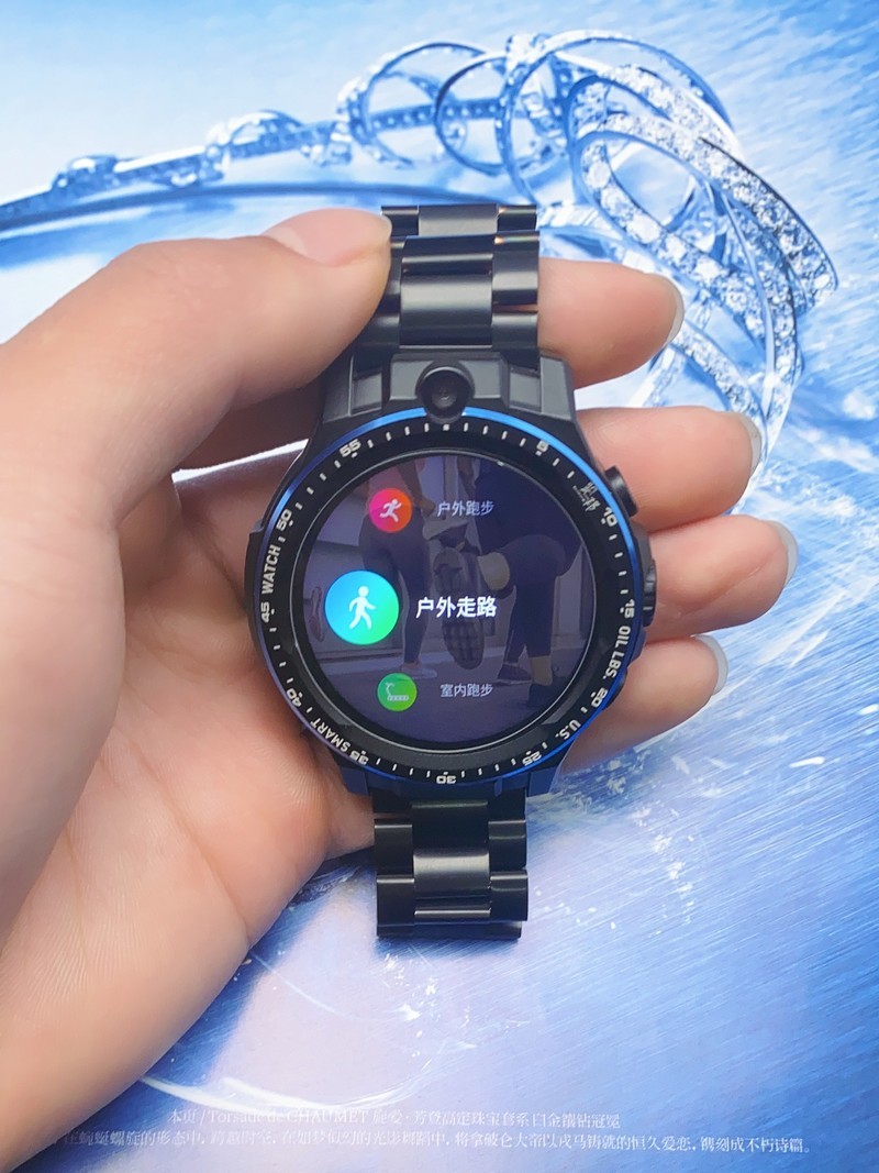 能记录人体的健康和运动还能像手机一样打游戏的智能手表开箱评测