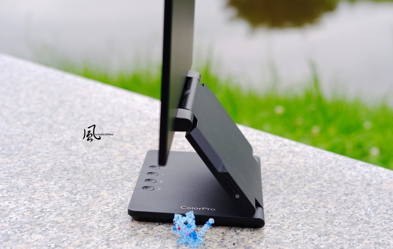 ViewSonic VP16-OLED专为创作者设计之高阶可携式屏幕开箱实测