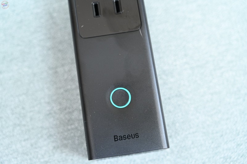 宿舍工位的插孔扩展器，体积小巧随处可用，倍思30W氮化镓快充插线板上手