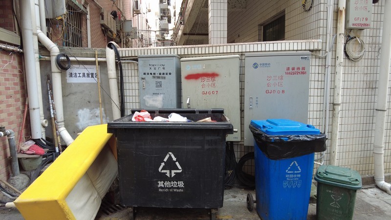 网速远超5G手机，让城中村“村霸”无法垄断