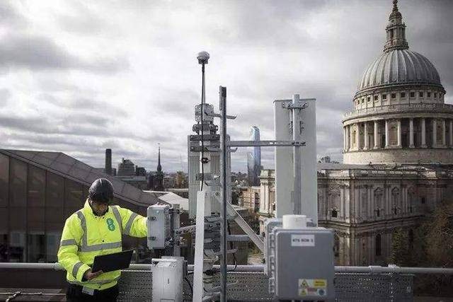 拴上“狗链的上网自由”？5G随身WiFi可解决