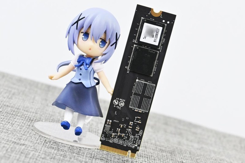 影驰HOF EXTREME 50S 2TB固态硬盘开箱试玩：体验5.0时代12G传输速度