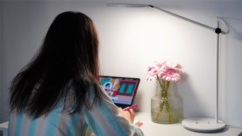 主打护眼的台灯书客L1 实测分享：高显色还有科学调光值得点赞