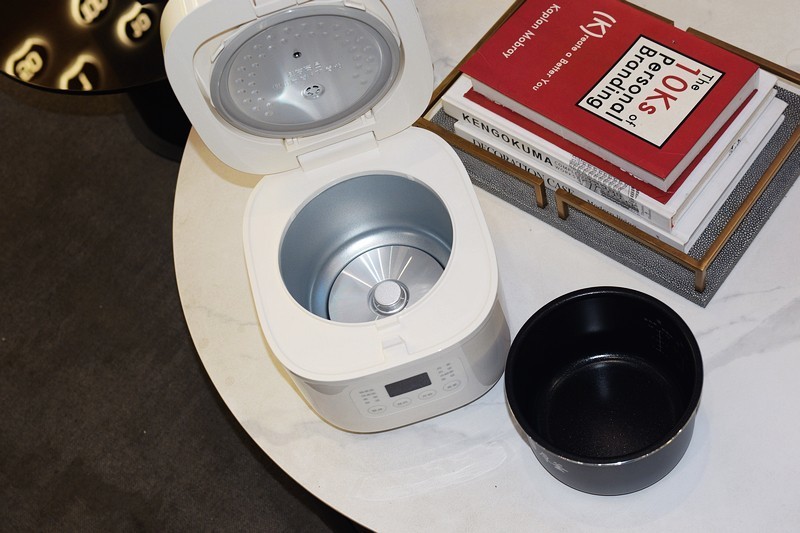 1.7mm黑晶内胆 28分钟快速煮饭 米家电饭煲N1