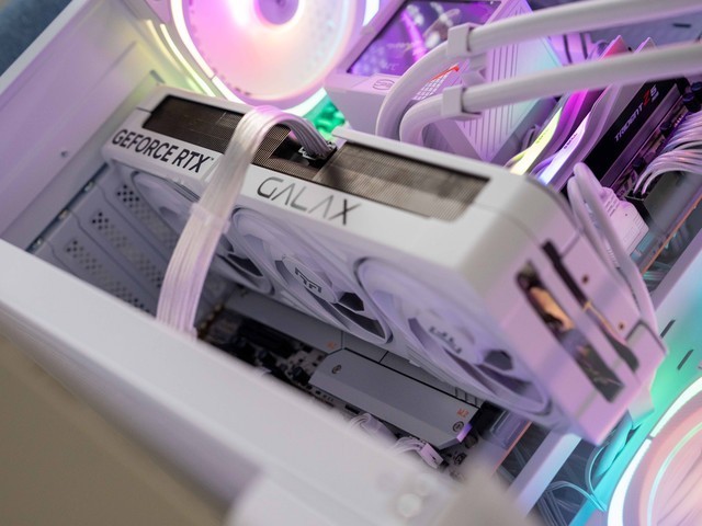 低调实用，性价比爆棚：U7 265K+七彩虹B860M ULTRA无光装机分享