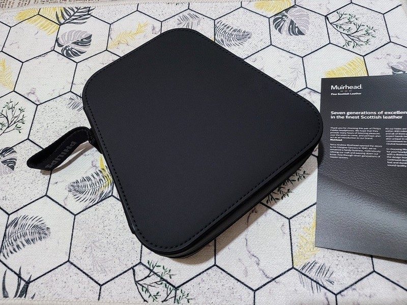 双芯片加持，静享好声音，飞利浦Fidelio L3头戴式蓝牙降噪耳机评测