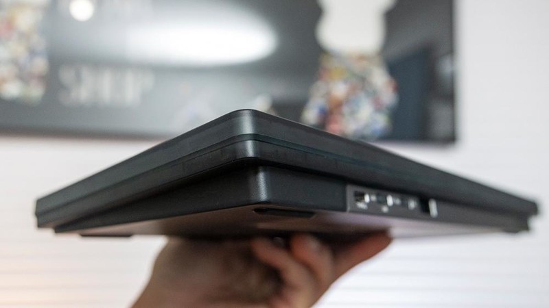 gasket结构的矮轴机械键盘，黑爵AK832pro 开箱