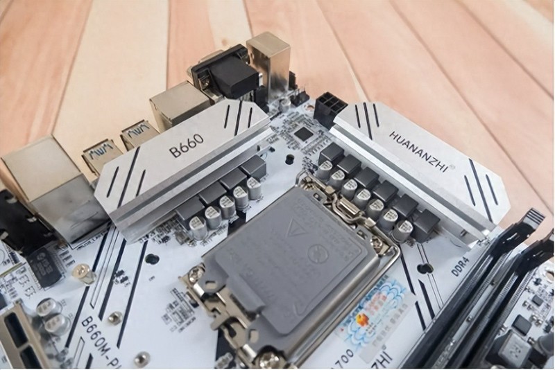 华南B660M-PLUS主板：装机体验，高性价比之选！|华南金牌