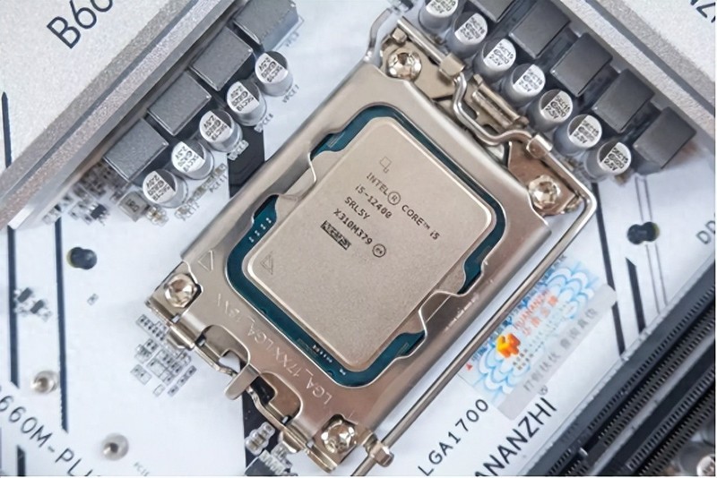 华南B660M-PLUS主板：装机体验，高性价比之选！|华南金牌