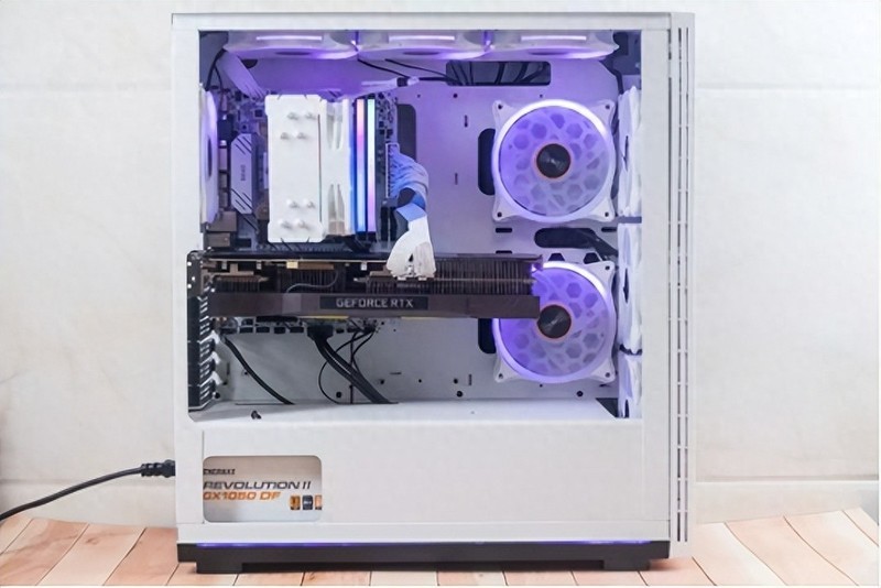 华南B660M-PLUS主板：装机体验，高性价比之选！|华南金牌