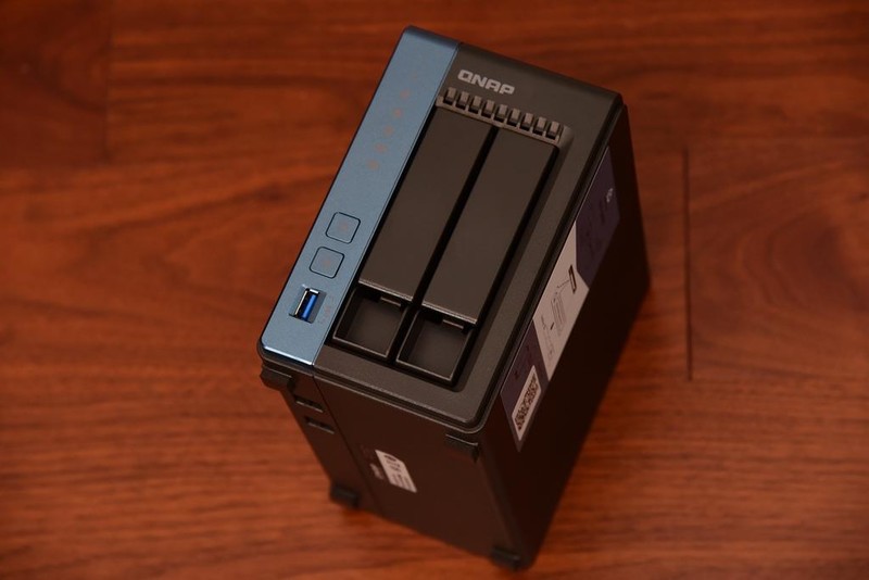 买硬件，送软件，入门即全能，威联通TS216评测体验