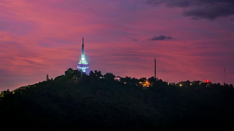 初夏西湖的入夜时分#长沙#Mavic3置换Pro后试机有感