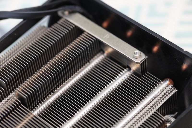 无惧光追，2k游戏利器，技嘉RTX 3060Ti魔鹰PRO评测体验