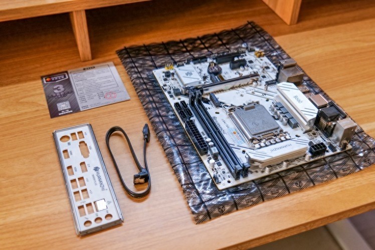 12400+H610不是最优解！华南B660M-PLUS主板能胜任？|华南金牌