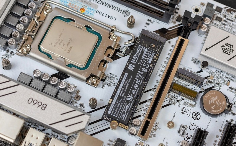 华南B660M-PLUS主板：高性价比之选，亲身使用体验！|华南金牌