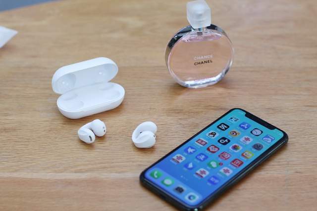 夹耳式真无线 唐麦Q3 耳机到手体验