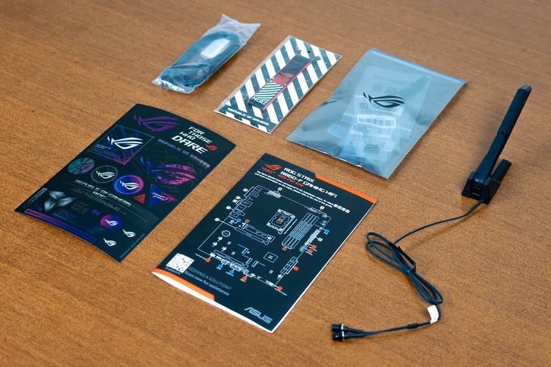 电竞基因与赛博美学，华硕ROG STRIX B860-F GAMING WIFI全面体验